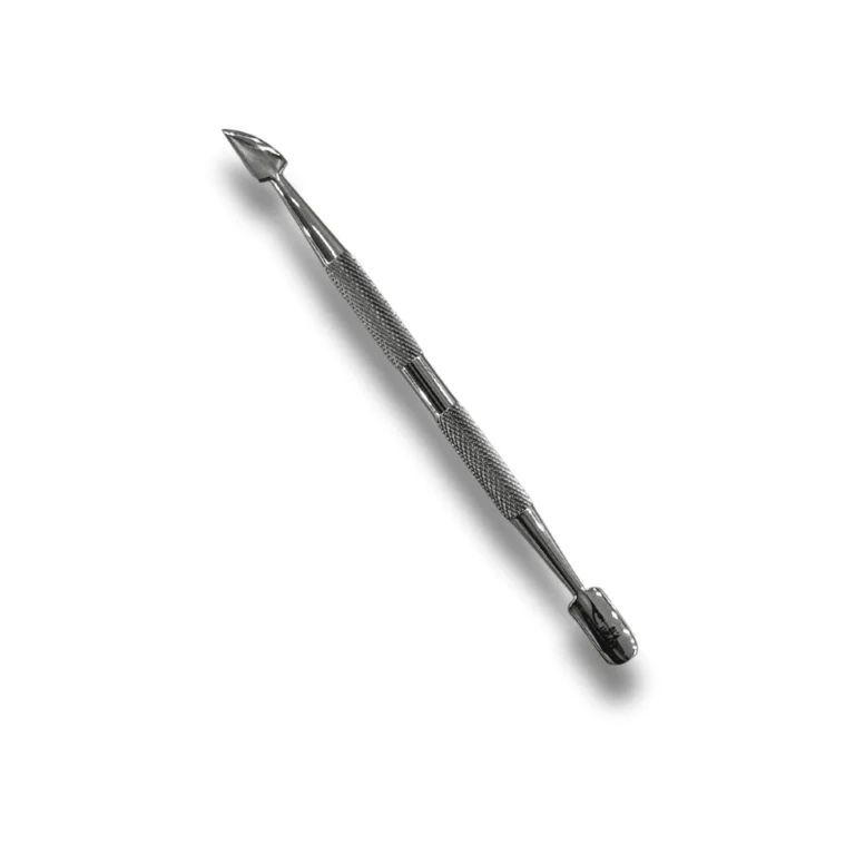NGHIA dual-ended cuticle pusher P.10 close-up